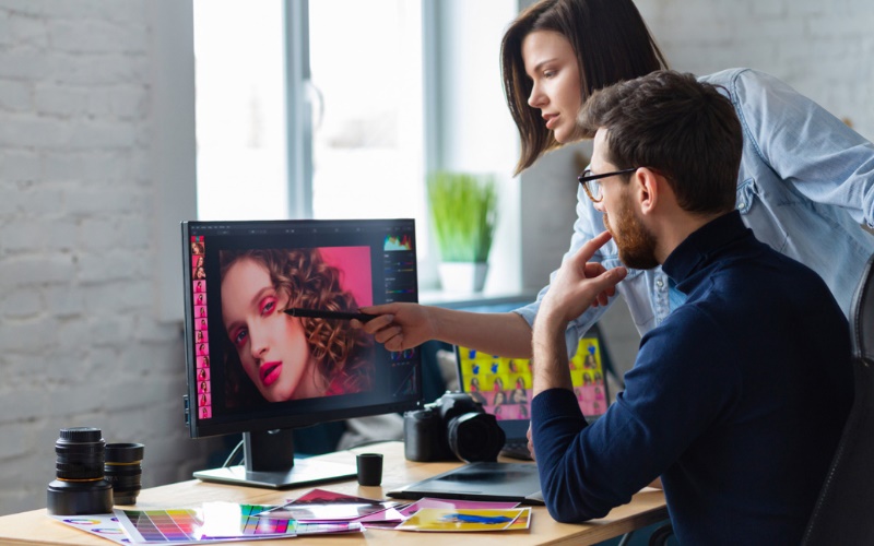 Graphics_Designing_Mian